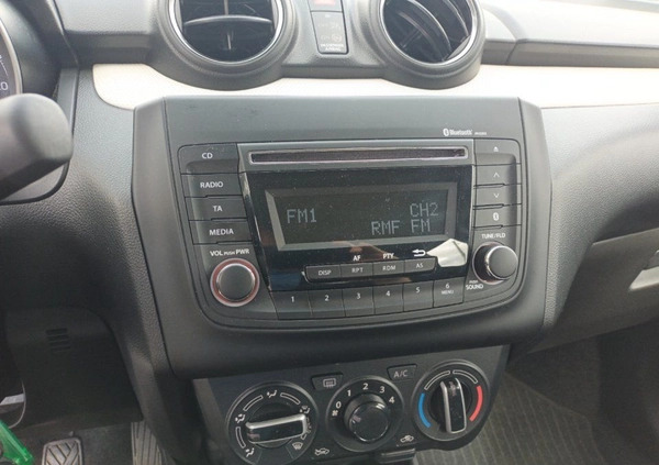 Suzuki Swift cena 61900 przebieg: 28996, rok produkcji 2021 z Biała małe 29